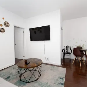 Heart Of Downtown Manhattan - Stylish One Bedroom In Vibrant Union Square , New York United States