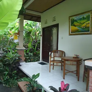 Nataliya , Ubud (Bali) Indonesia