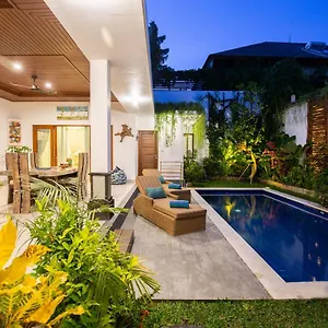 https://villa-masbro.hotelsseminyak.net